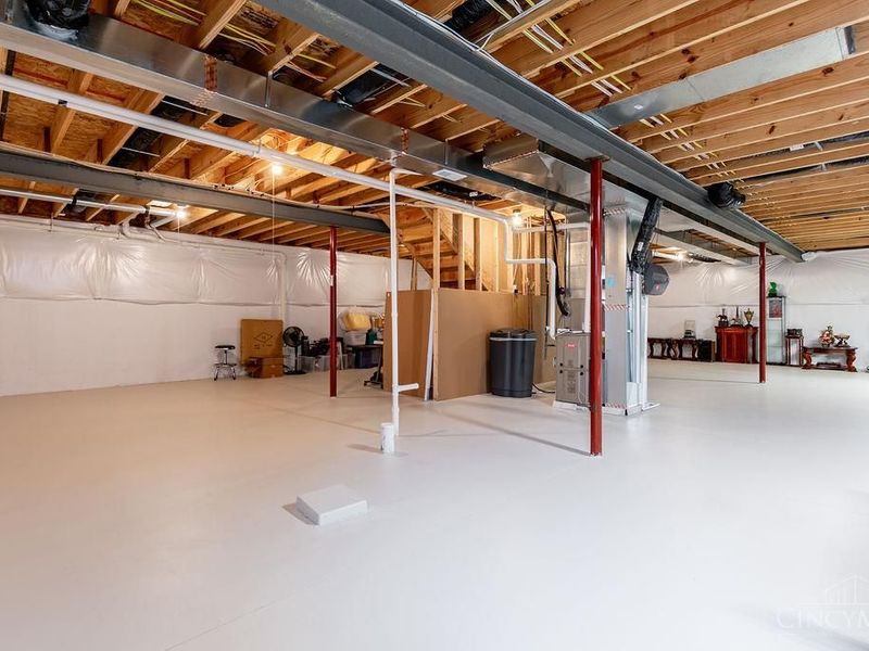 9302 W Meadow Drive, West Chester, OH 45069 Photo 35