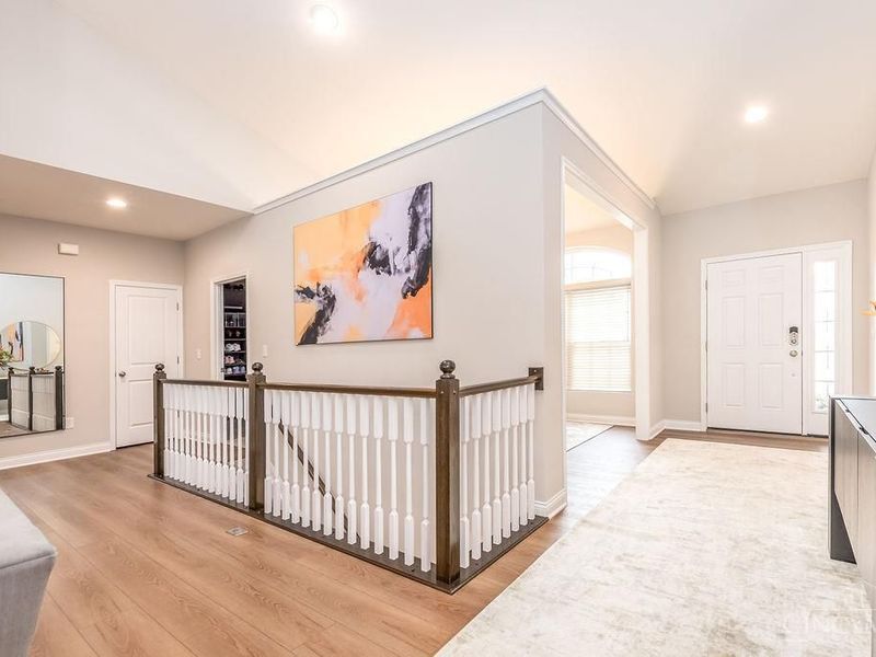 9302 W Meadow Drive, West Chester, OH 45069 Photo 5