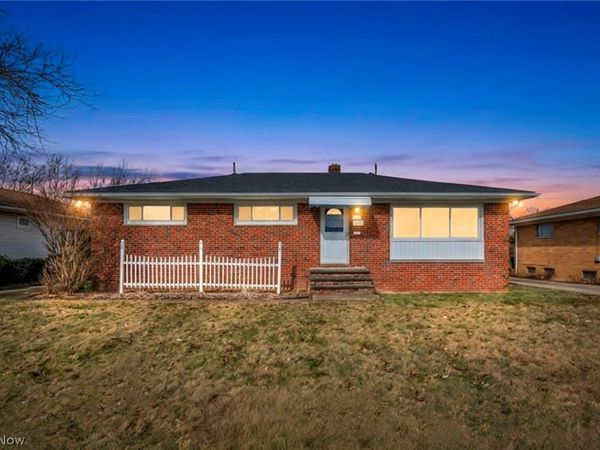 9850 Boundary Lane , Parma, OH 44130