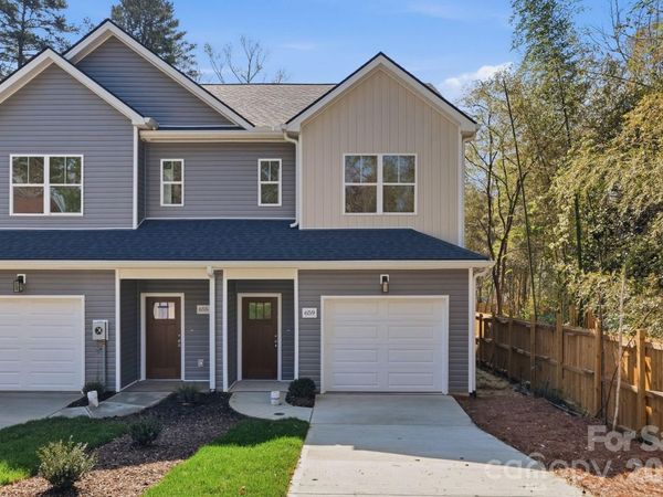 659 Stillgreen Lane, Charlotte, NC 28214