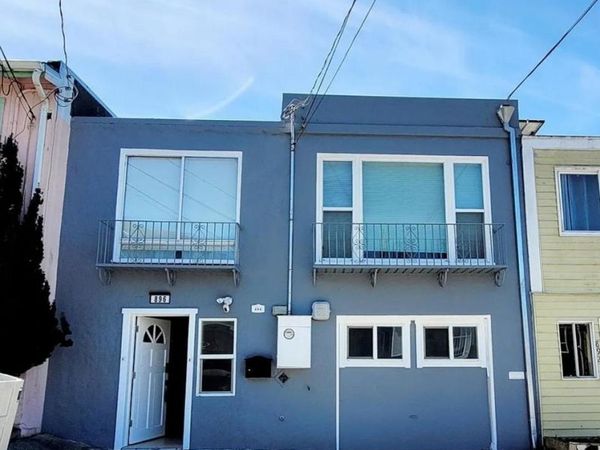 896 Lausanne Avenue, Daly City, CA 94014
