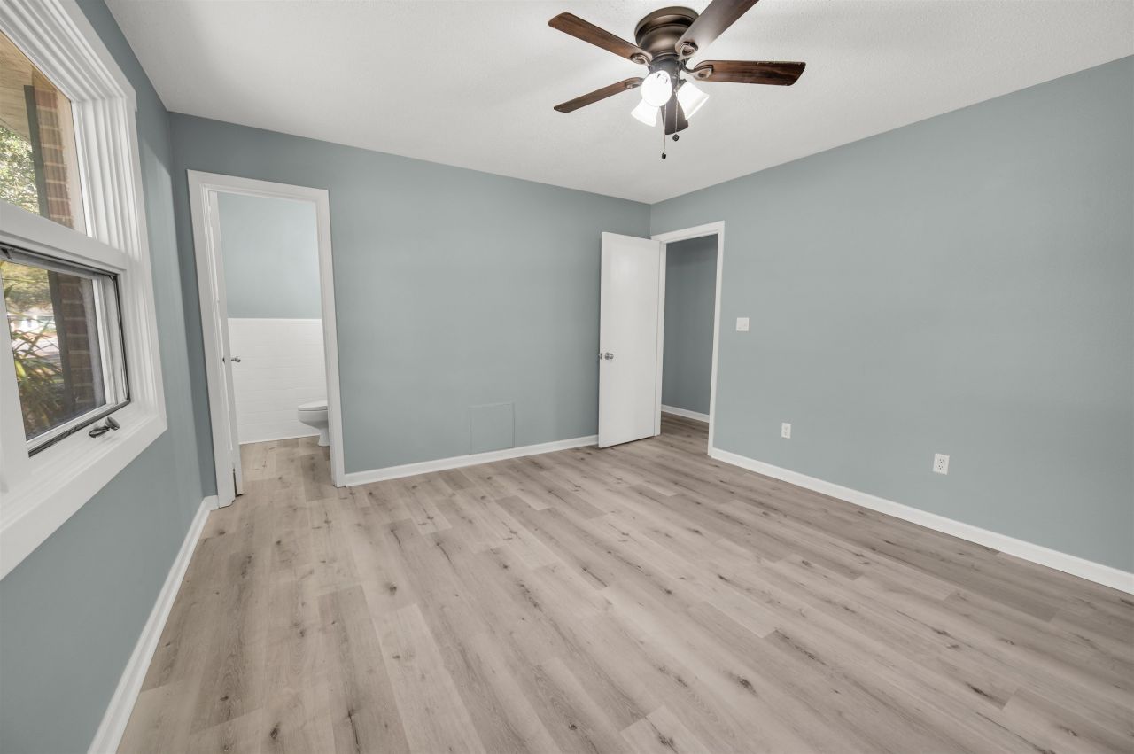 3772 Tea Rose St. Photo 7