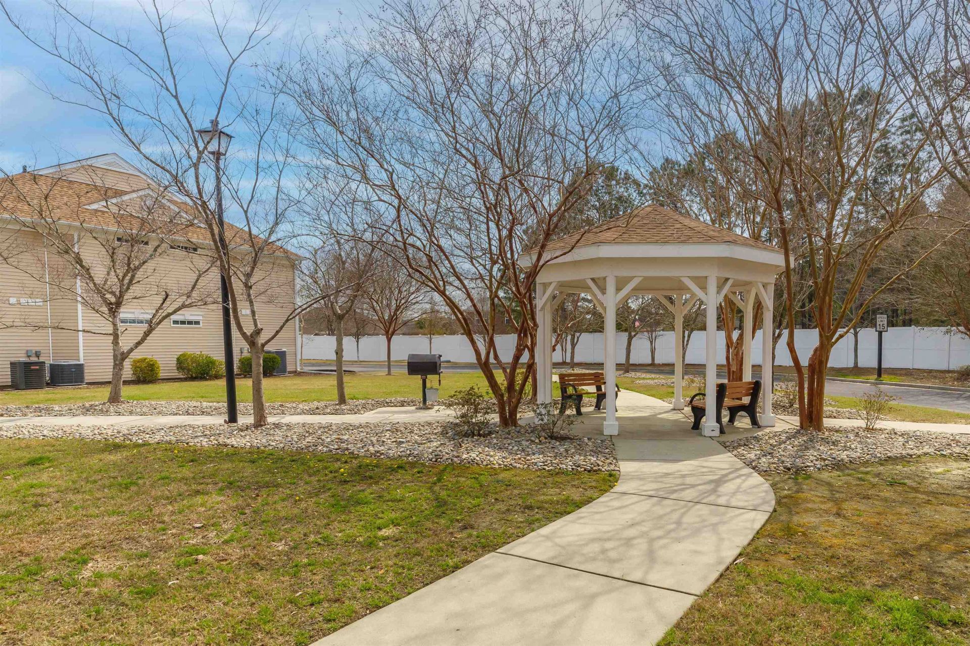 115 Veranda Way Photo 39
