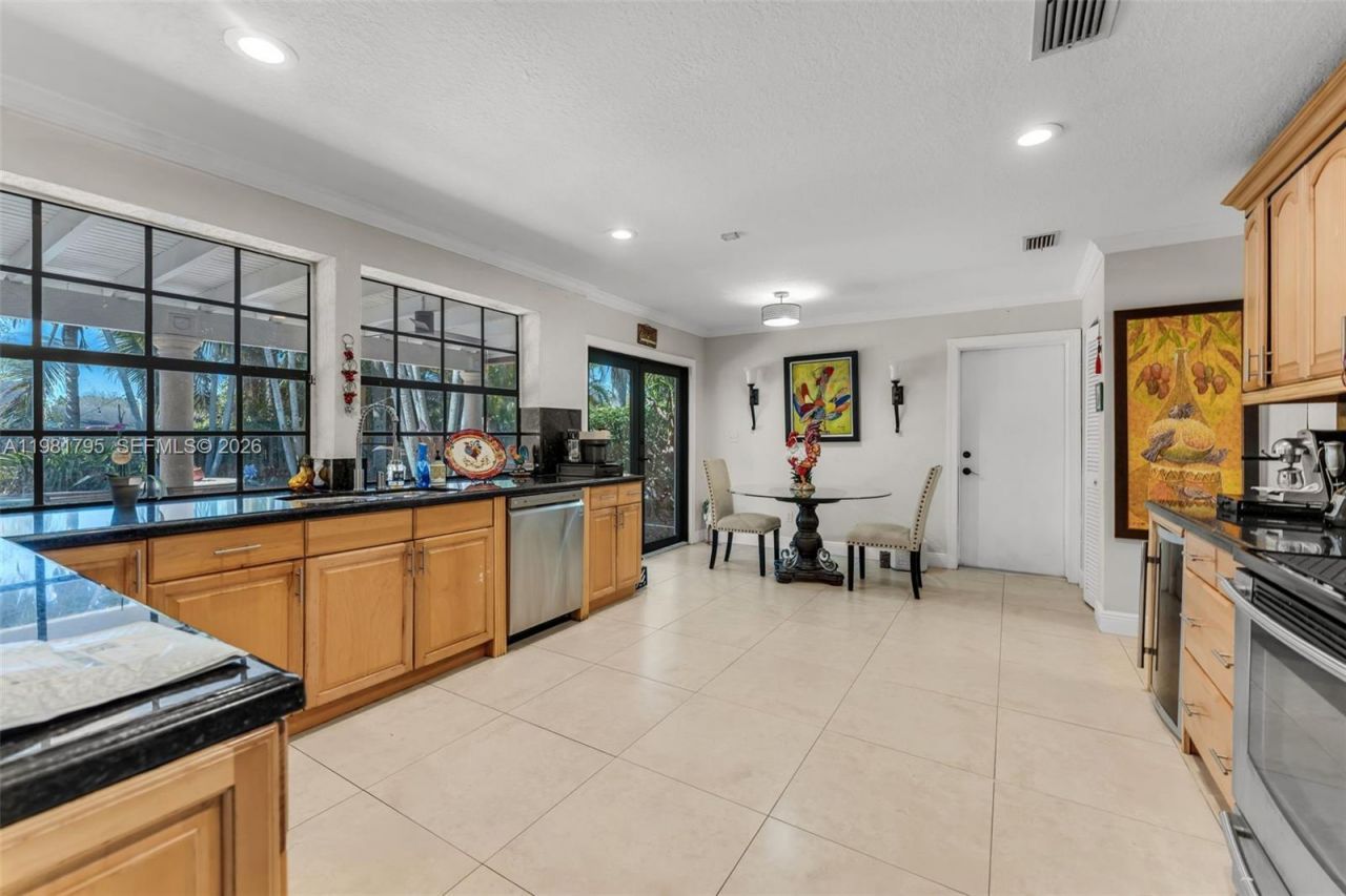 16564 SW 153rd Ct , Miami, FL 33187 Photo