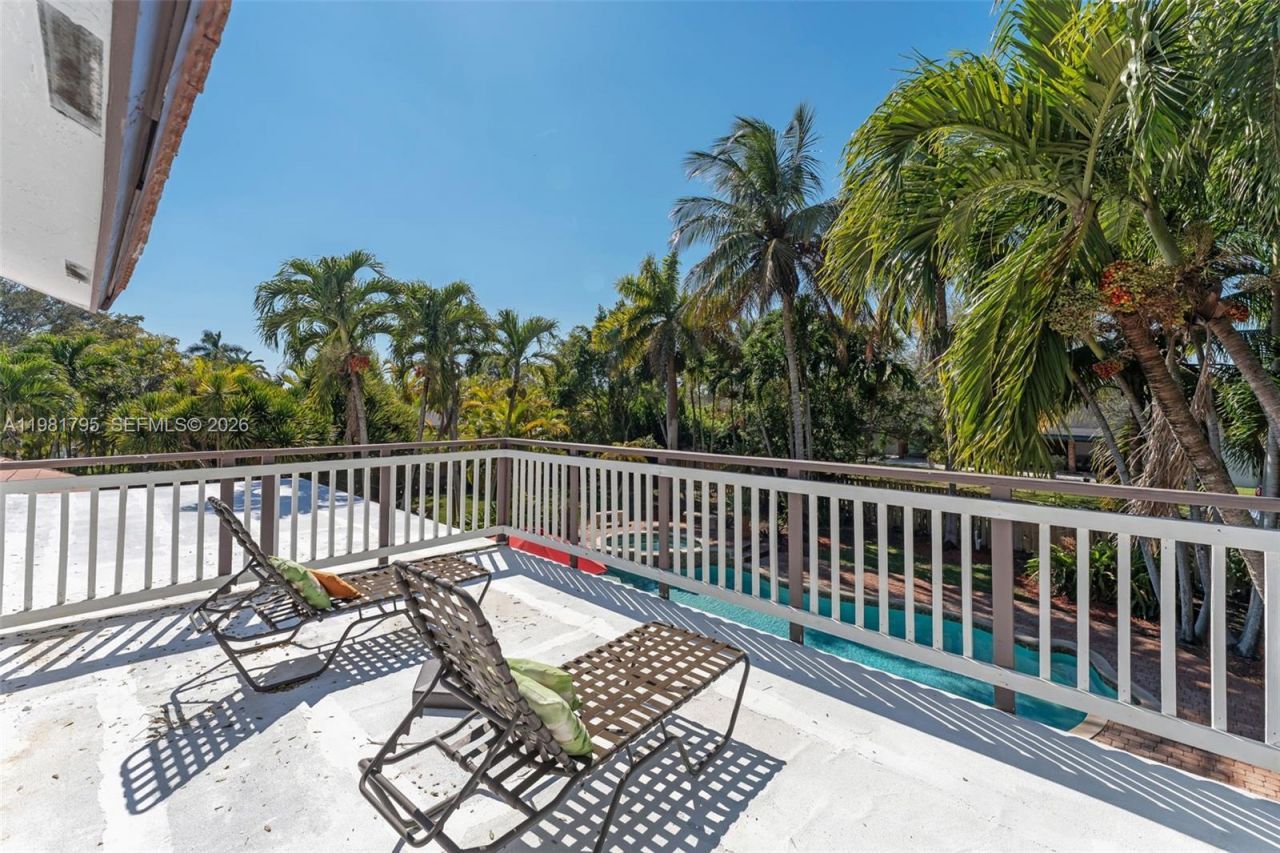 16564 SW 153rd Ct , Miami, FL 33187 Photo