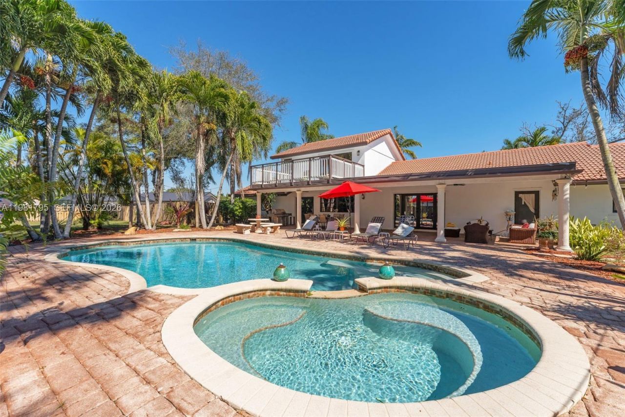 16564 SW 153rd Ct , Miami, FL 33187 Photo