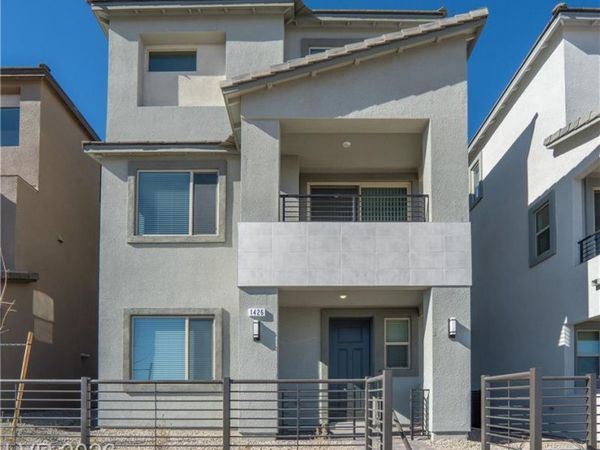 1426 Whistling Kite Street , Las Vegas, NV 89144