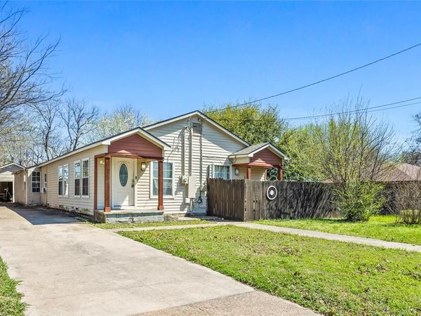 1115 S Hazelwood Street, Sherman, TX 75090