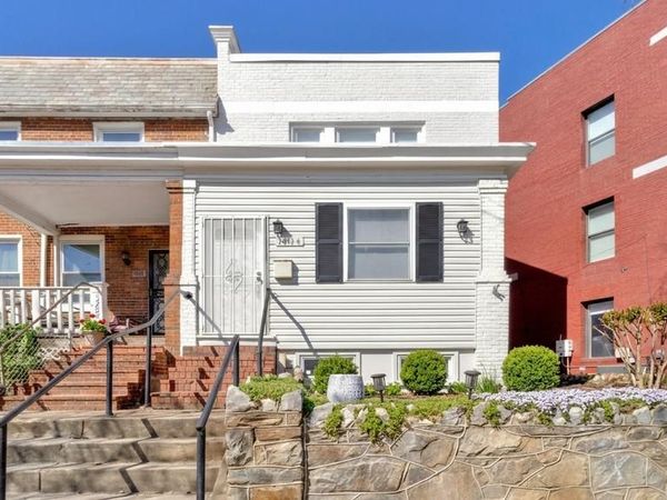 1264 PENN STREET NE, WASHINGTON, DC 20002