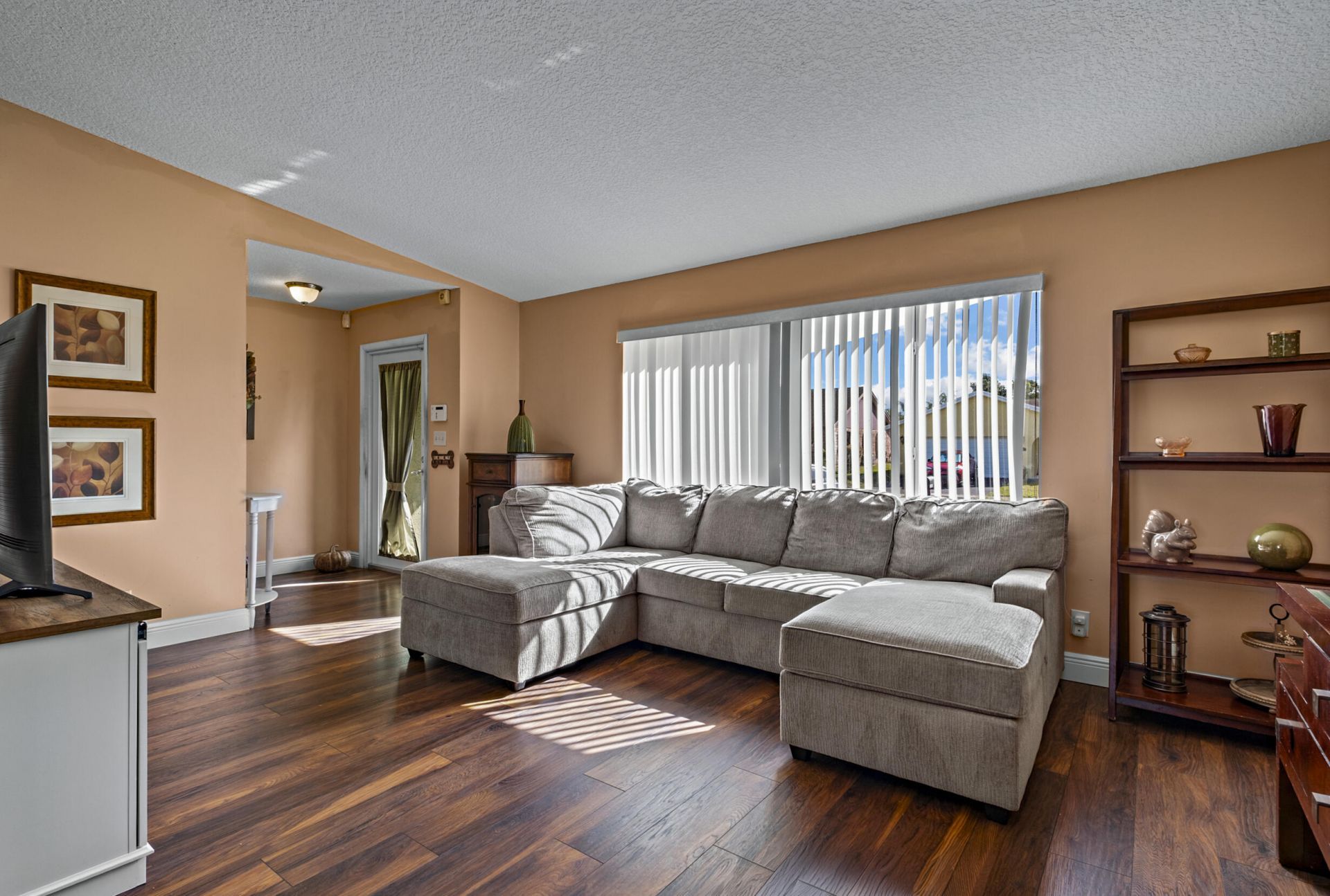 2201 NW 70th Lane, Margate, FL 33063 Photo