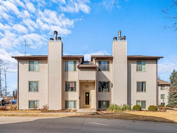 942 23rd Ave, Unit 1, Coralville, IA 52241