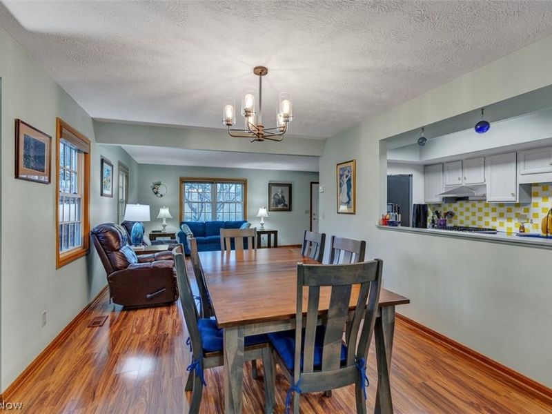 6101 Cabot Court , Mentor, OH 44060 Photo 8