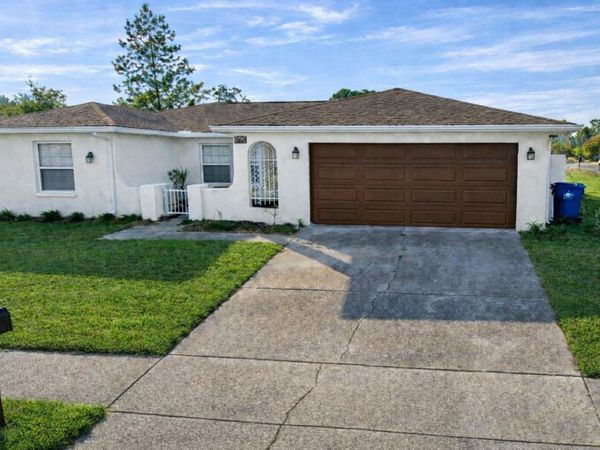 8235 RED CEDAR DRIVE , PORT RICHEY, FL 34668