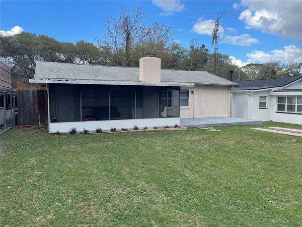 5535 BERTSVILLE ROAD, LADY LAKE, FL 32159