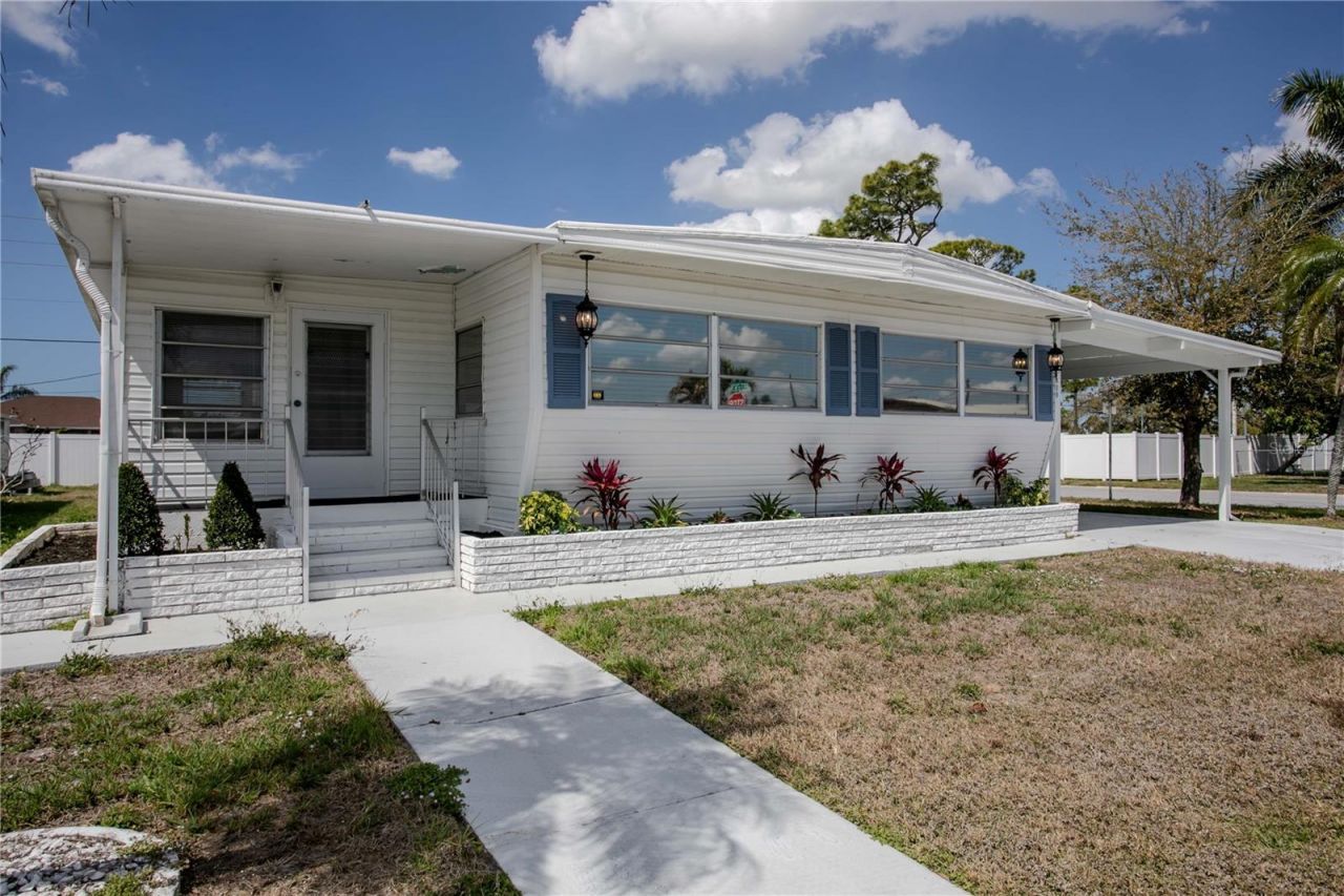 4809 4th Street W, Bradenton, FL 34207 Photo