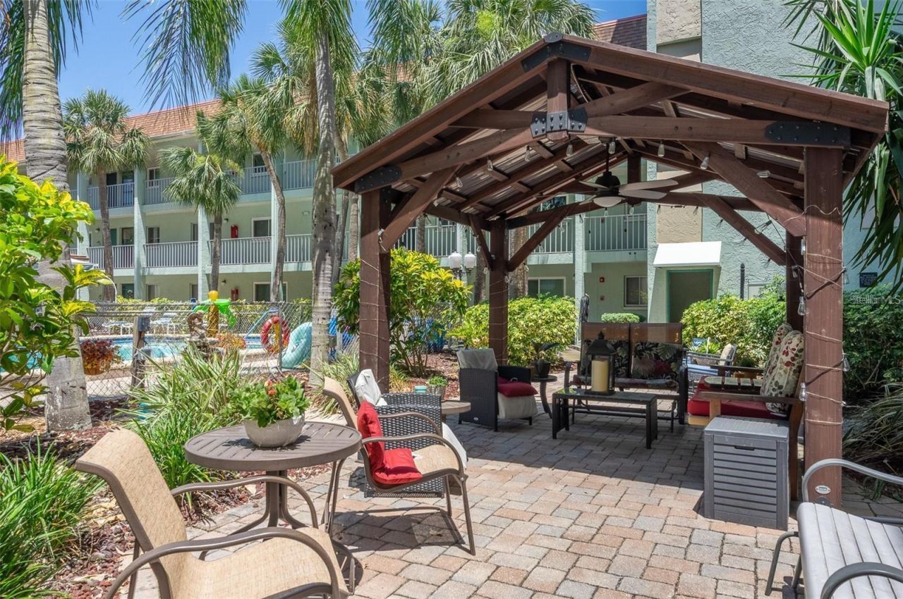 801 83rd Avenue N, Unit 107, Saint Petersburg, FL 33702 Photo