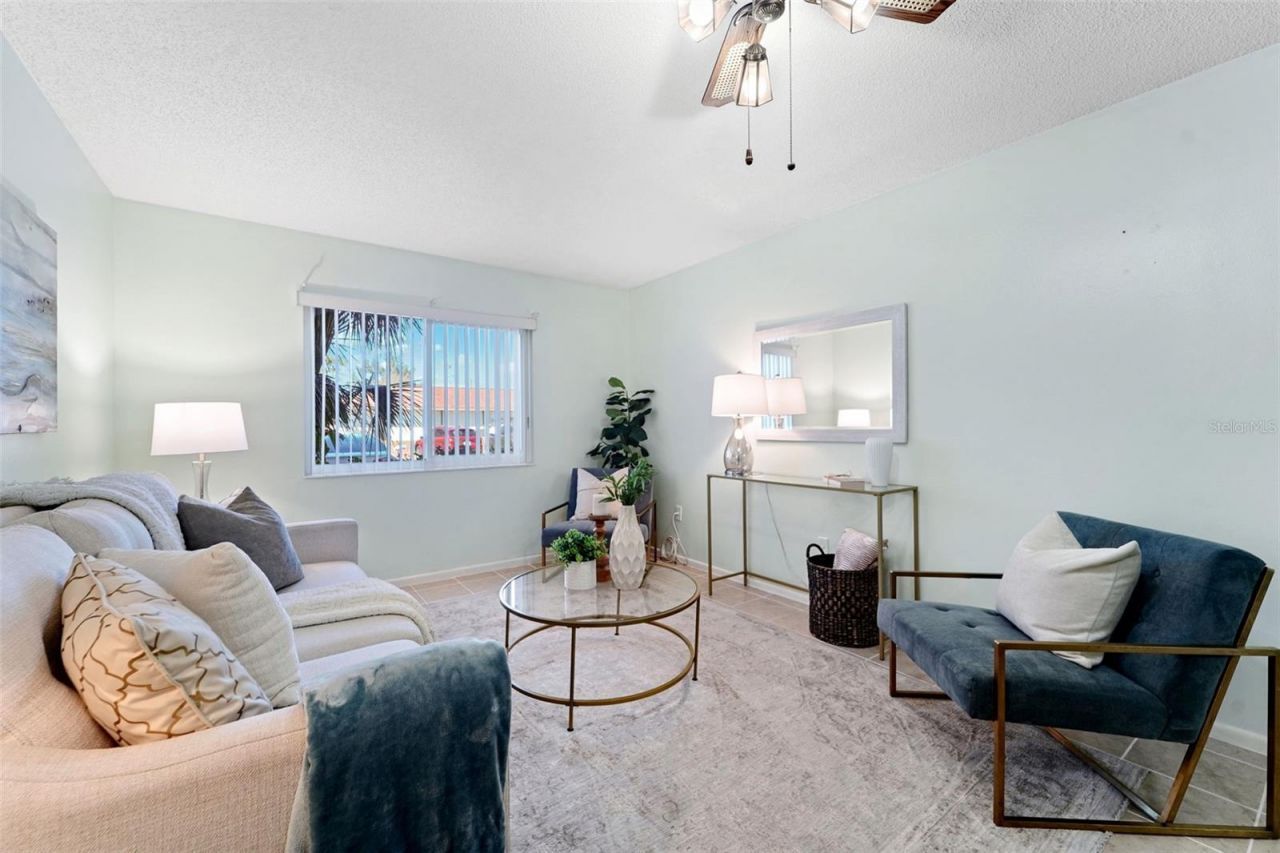 801 83rd Avenue N, Unit 107, Saint Petersburg, FL 33702 Photo