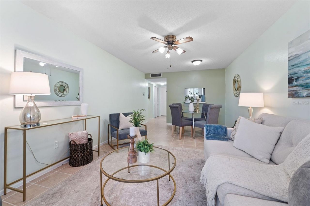 801 83rd Avenue N, Unit 107, Saint Petersburg, FL 33702 Photo