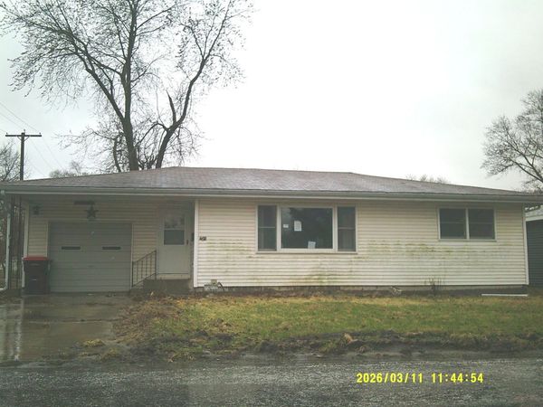 460 W Gridley Street, Bushnell, IL 61422