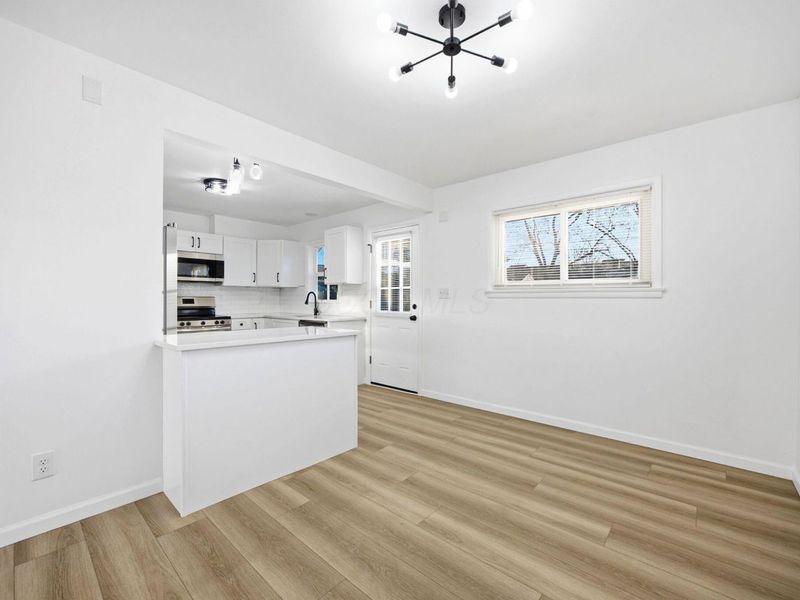 1322 S Weyant Avenue, Columbus, OH 43227 Photo 10