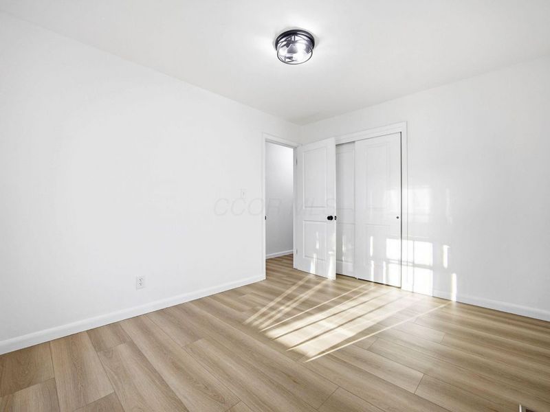 1322 S Weyant Avenue, Columbus, OH 43227 Photo 21