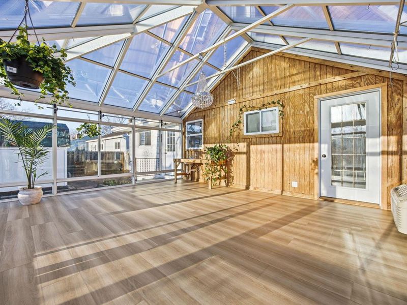 1322 S Weyant Avenue, Columbus, OH 43227 Photo 4