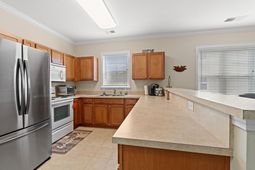 6253 Catalina Dr. photo 4