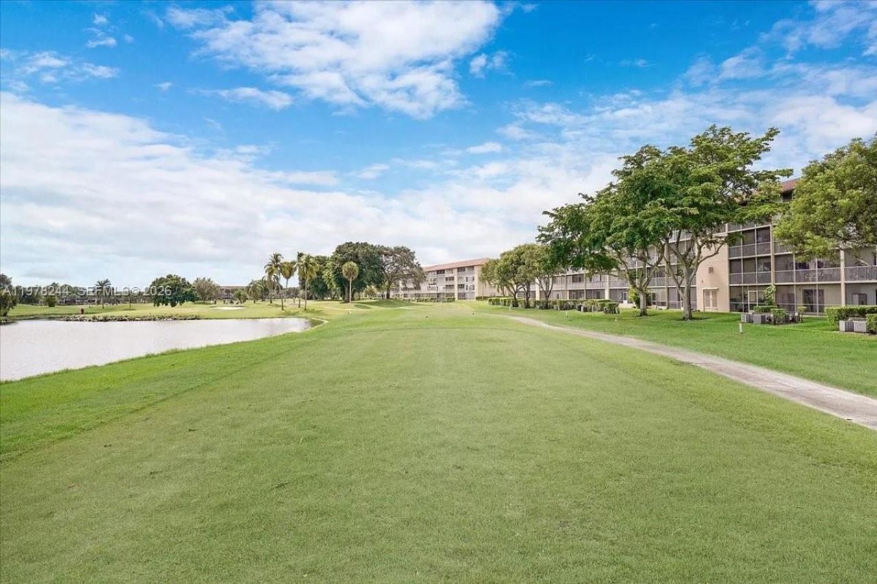 301 SW 135th Ave, Unit 108C, Pembroke Pines, FL 33027 Photo