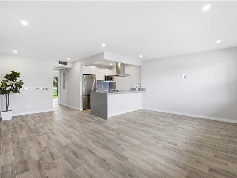 301 SW 135th Ave, Unit 108C, Pembroke Pines, FL 33027 Photo