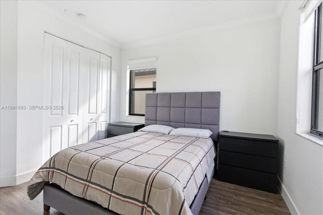 3407 W 99th Pl, Hialeah, FL 33018 Photo