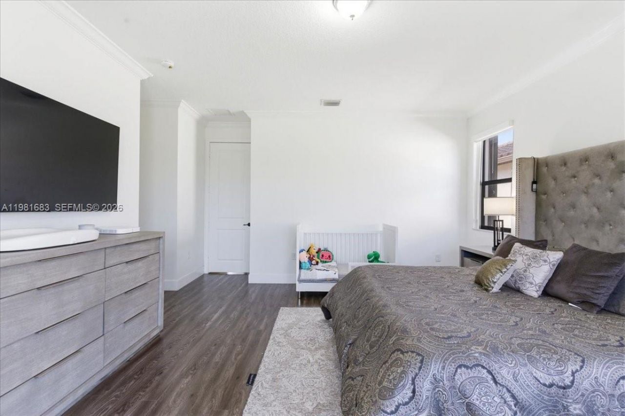 3407 W 99th Pl, Hialeah, FL 33018 Photo