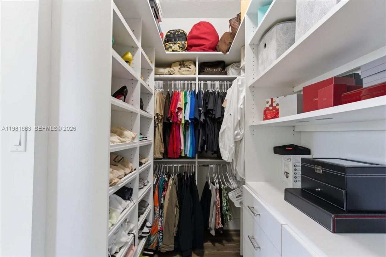 3407 W 99th Pl, Hialeah, FL 33018 Photo