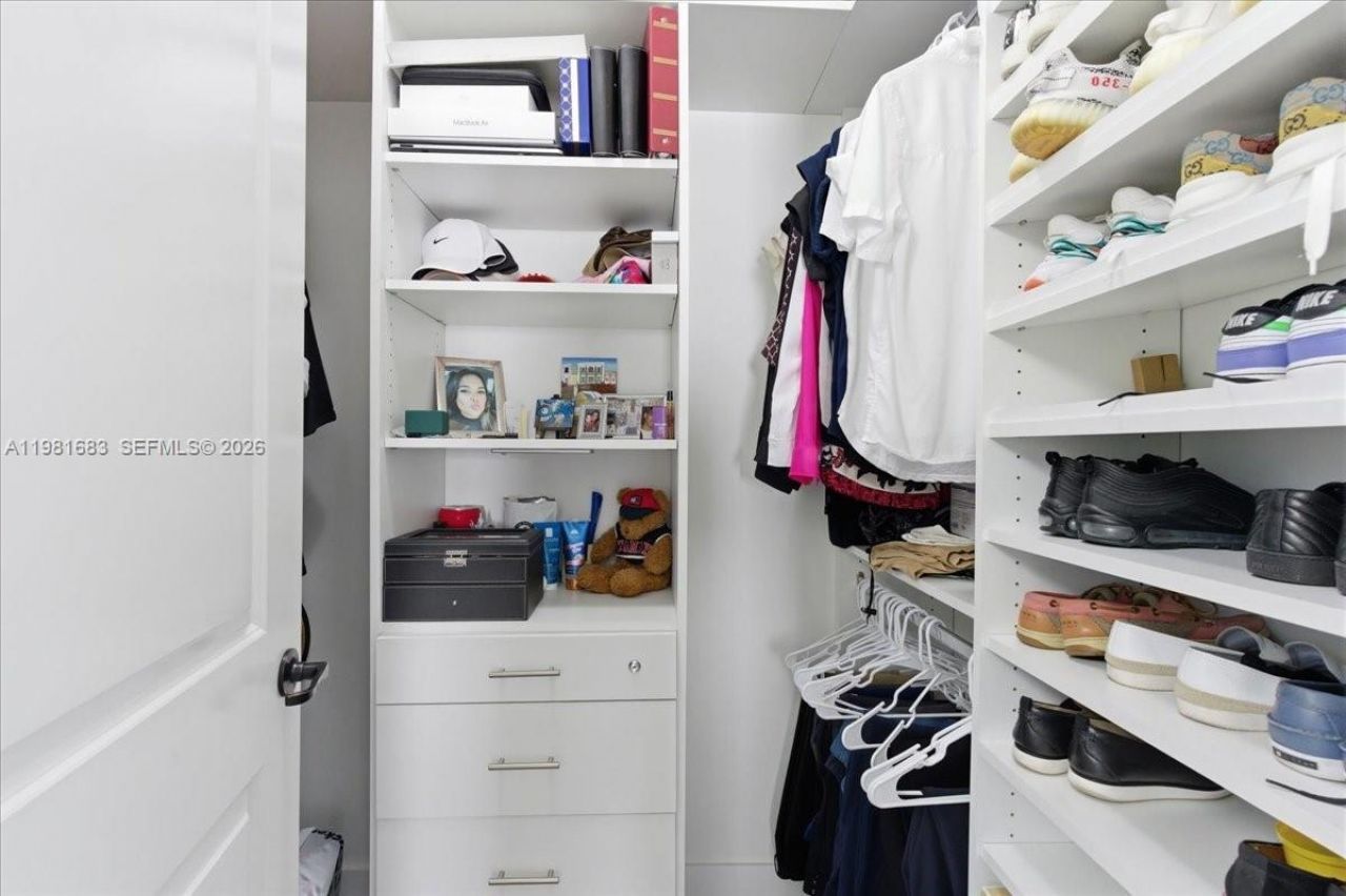 3407 W 99th Pl, Hialeah, FL 33018 Photo