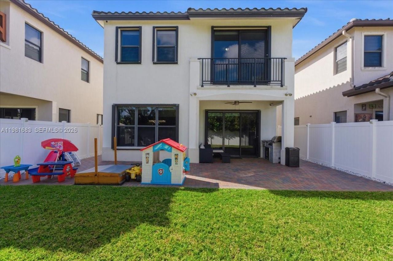 3407 W 99th Pl, Hialeah, FL 33018 Photo