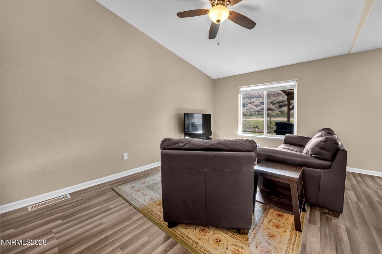 116 Ave De La Bleu De Clair Avenue, Sparks, NV 89434 Photo