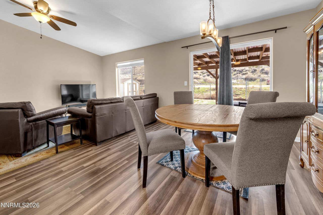 116 Ave De La Bleu De Clair Avenue, Sparks, NV 89434 Photo