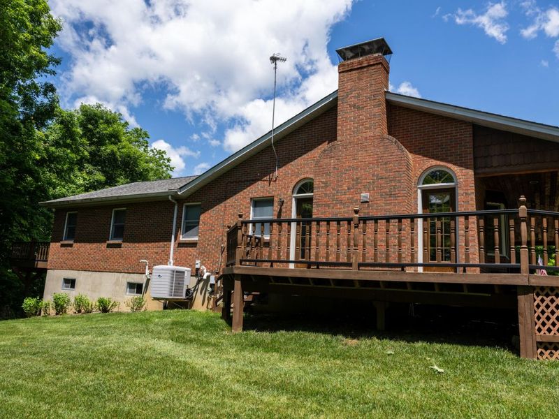 9917 E Bend Road, Burlington, KY 41005 Photo 6