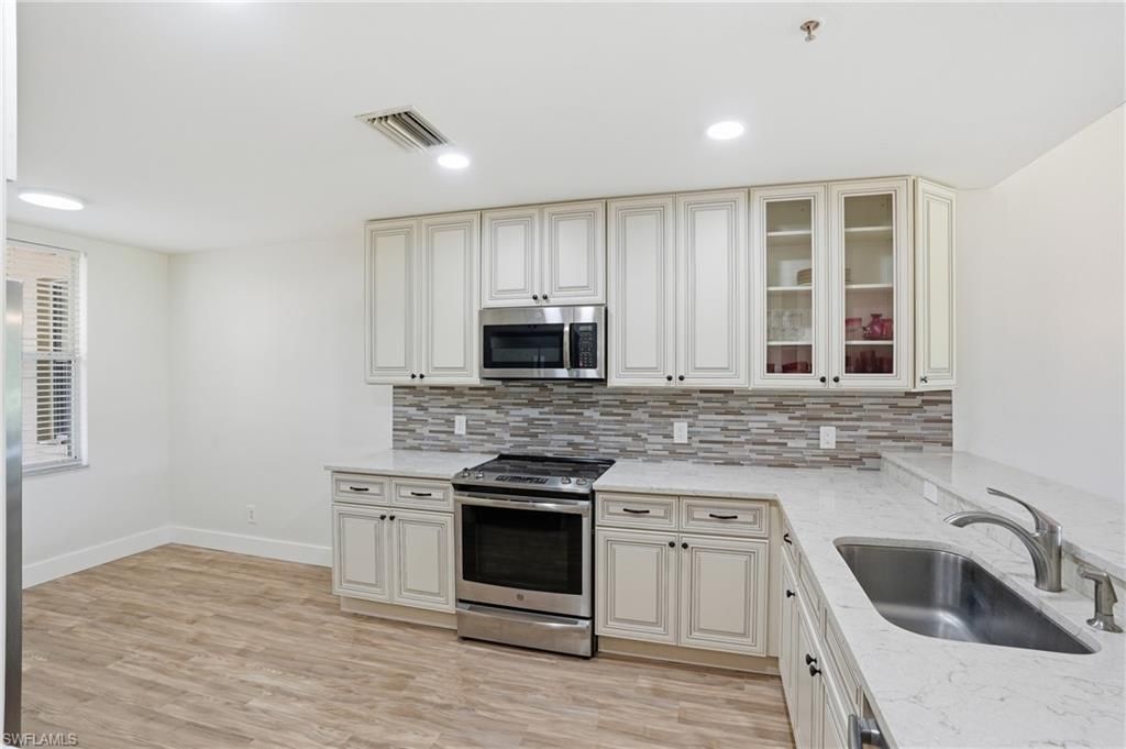 3554 Haldeman Creek Dr, Unit 113, Naples, FL 34112 Photo
