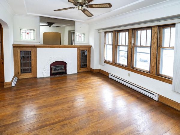 160 N 68th STREET, Milwaukee, WI 53213