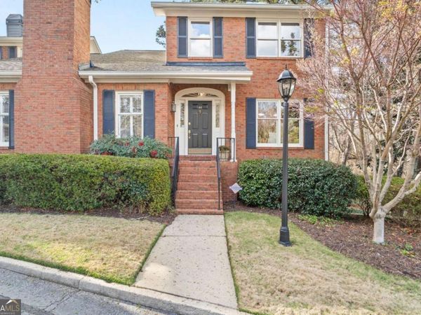 44 Pointe Terrace SE, Atlanta, GA 30339