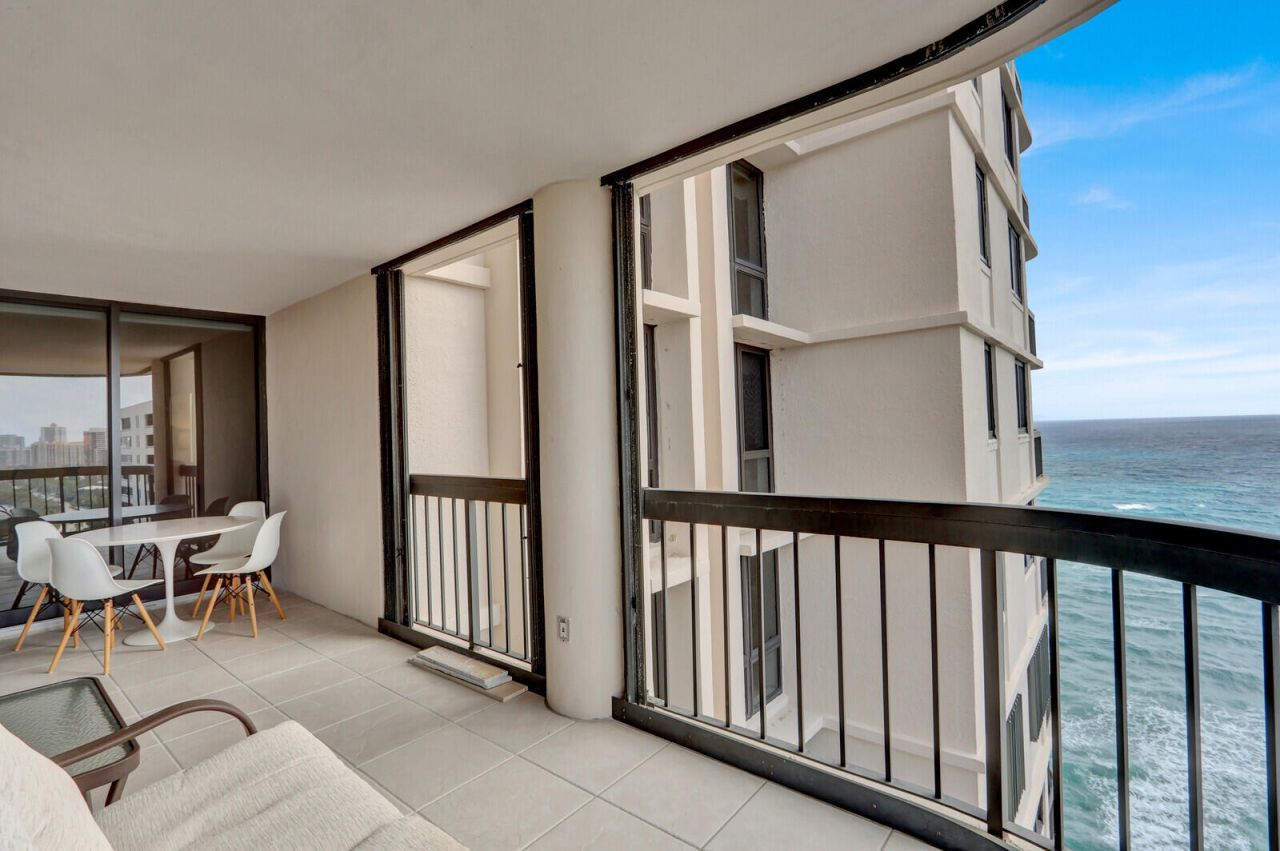 5380 N Ocean Drive, Unit 18a, Singer Island, FL 33404 Photo