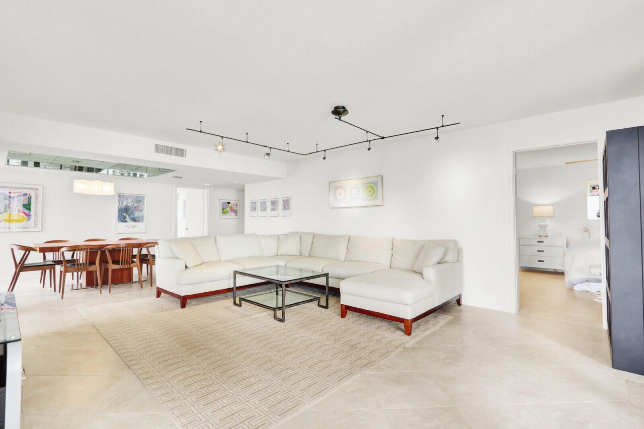 5380 N Ocean Drive, Unit 18a, Singer Island, FL 33404 Photo