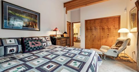 12611 Muhlebach Way, Truckee, CA 96161 Photo