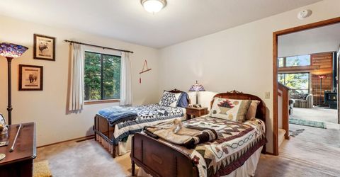 12611 Muhlebach Way, Truckee, CA 96161 Photo
