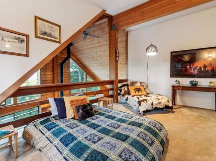 12611 Muhlebach Way, Truckee, CA 96161 Photo