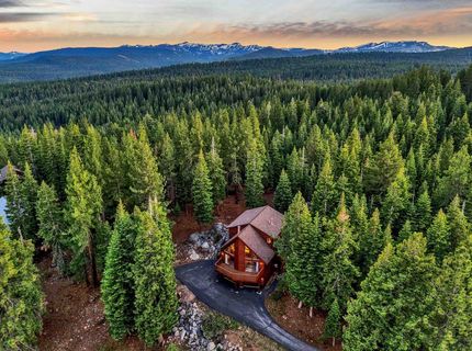 12611 Muhlebach Way, Truckee, CA 96161 Photo