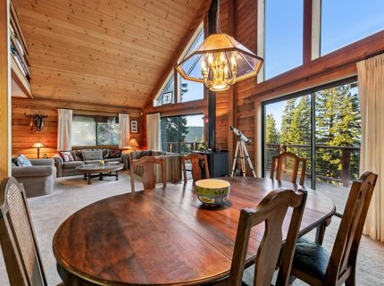 12611 Muhlebach Way, Truckee, CA 96161 Photo