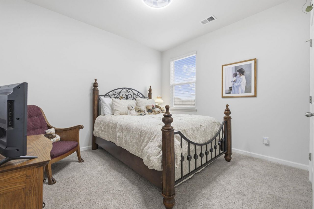 1096 Flintshire Dr.  Photo 25