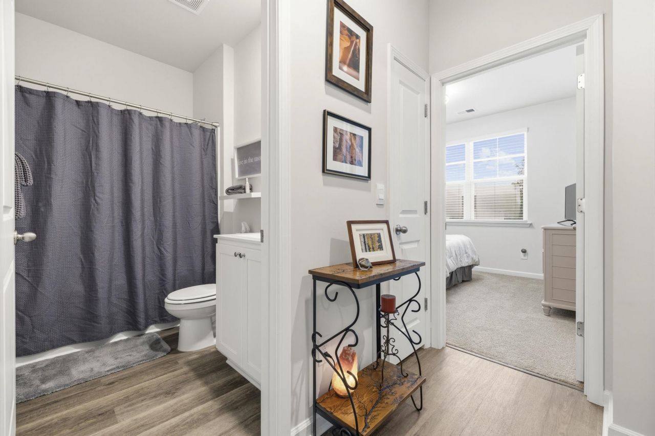 1096 Flintshire Dr.  Photo 28