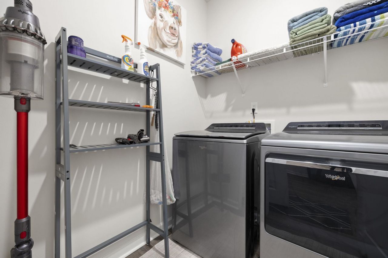 1096 Flintshire Dr.  Photo 30